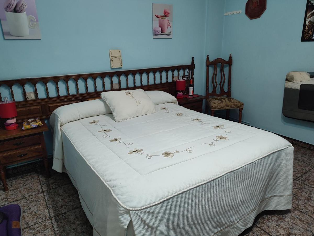 Pension - Restaurante Vilaboa Boveda  ภายนอก รูปภาพ