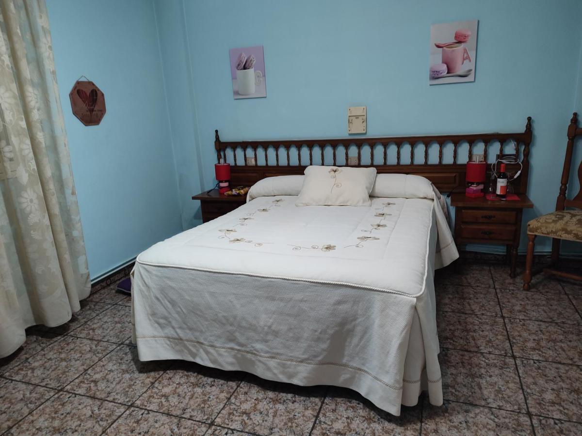 Pension - Restaurante Vilaboa Boveda  ภายนอก รูปภาพ