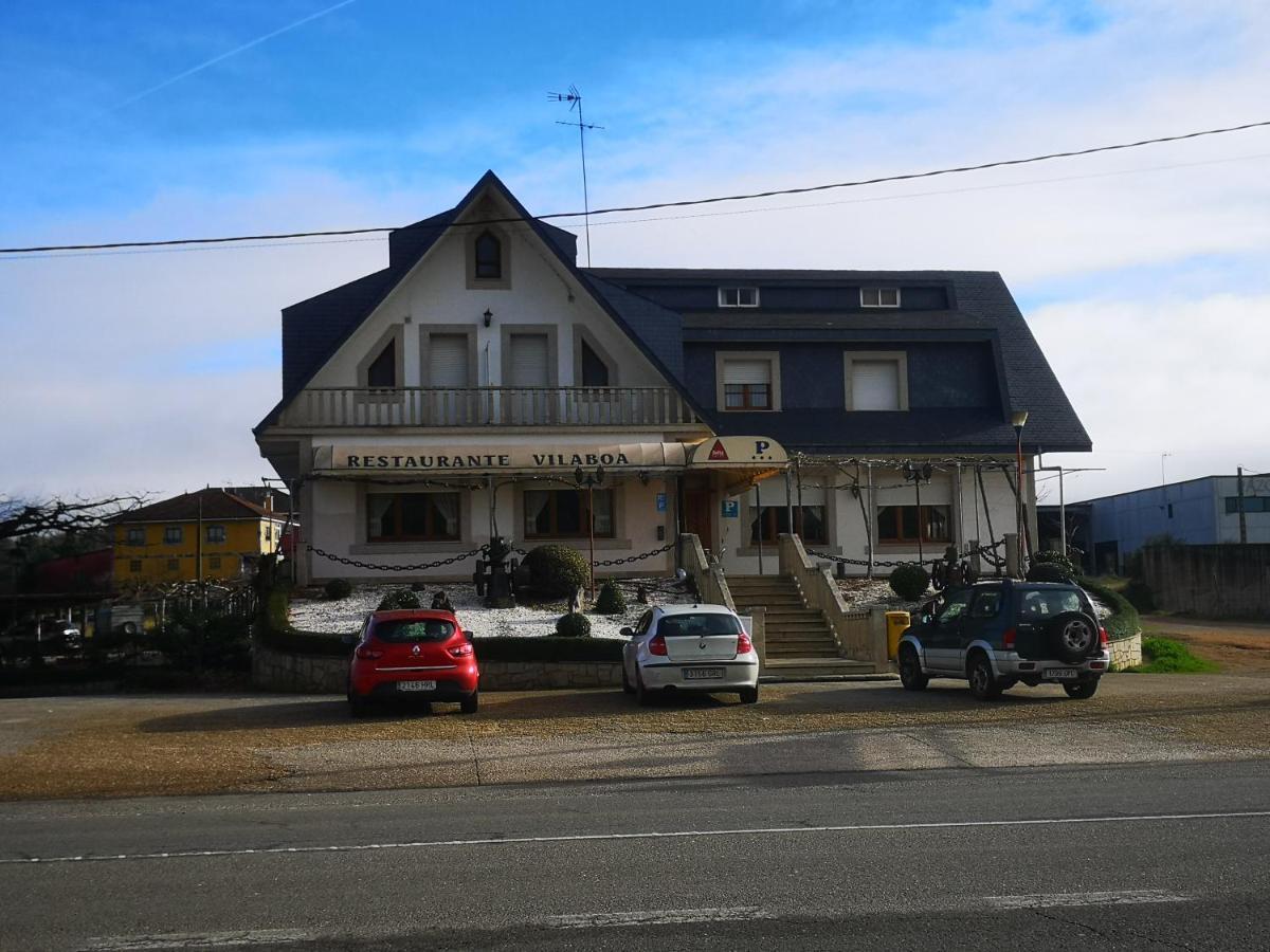 Pension - Restaurante Vilaboa Boveda  ภายนอก รูปภาพ